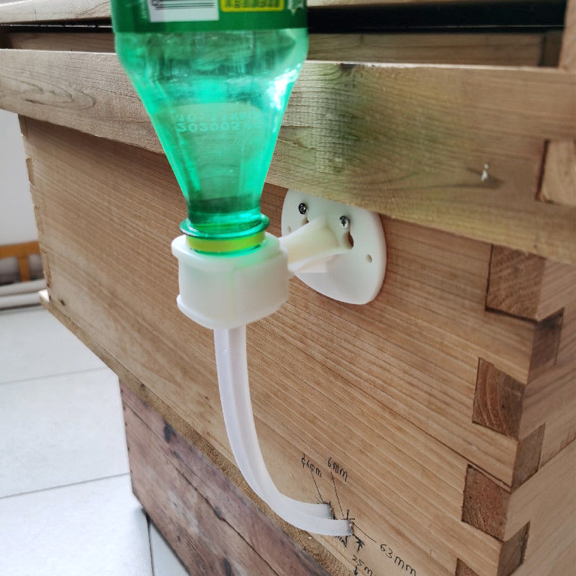 2Pcs Automatic Feeding Drinker - Begonia Rex avaliação e preço